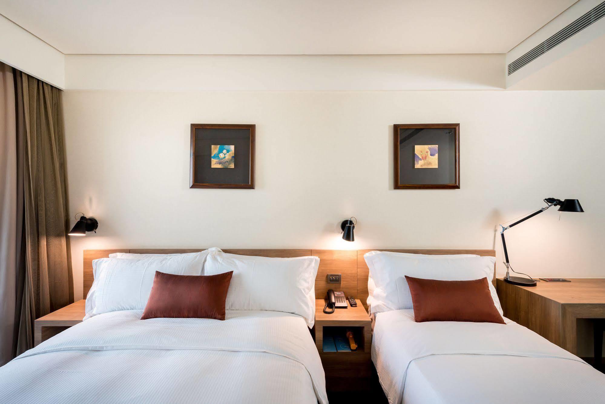 Hotel Just Sleep Hualien Zhongzheng Extérieur photo